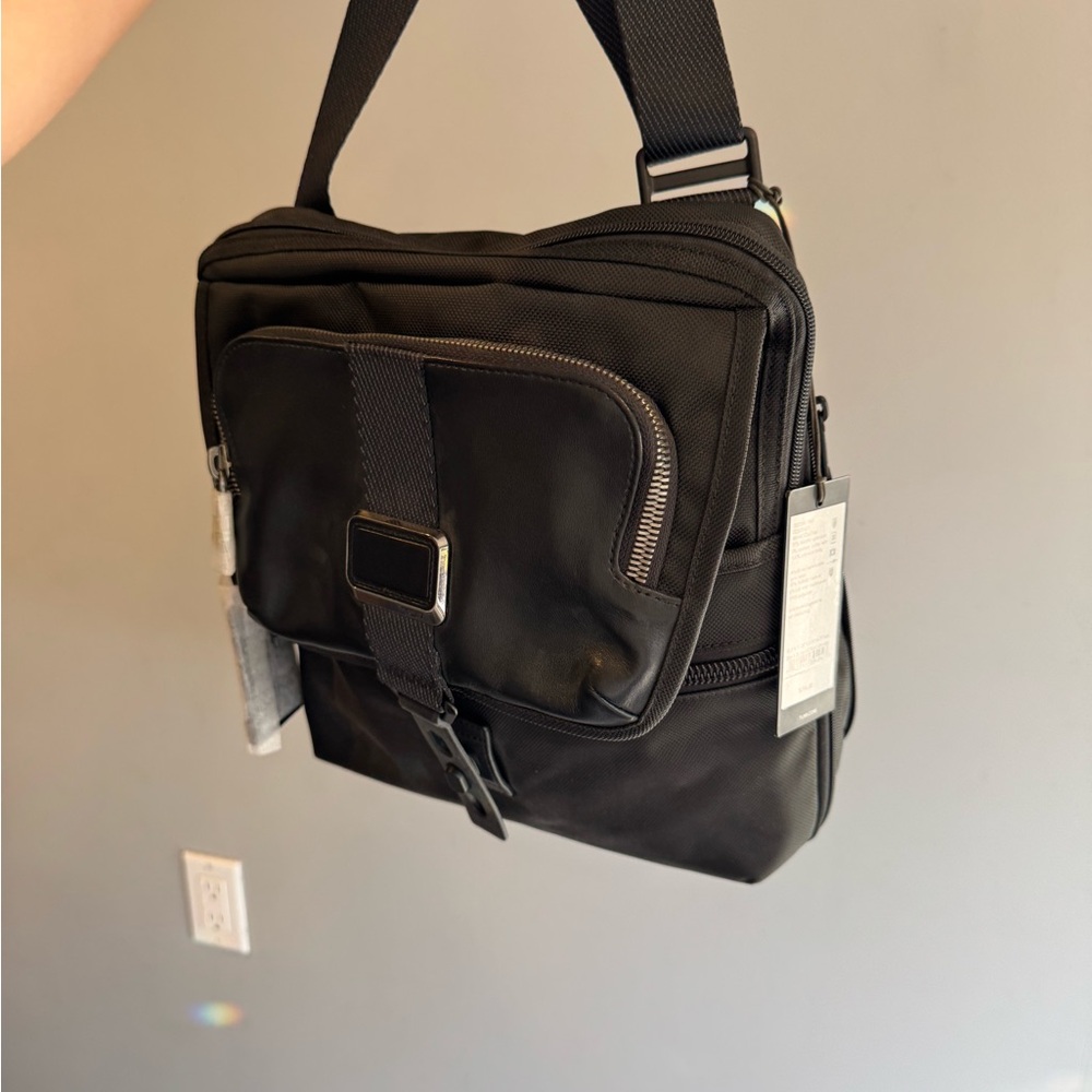 Tumi Alpha Bravo Arnold Zip Flap Bag - Picture 6 of 16